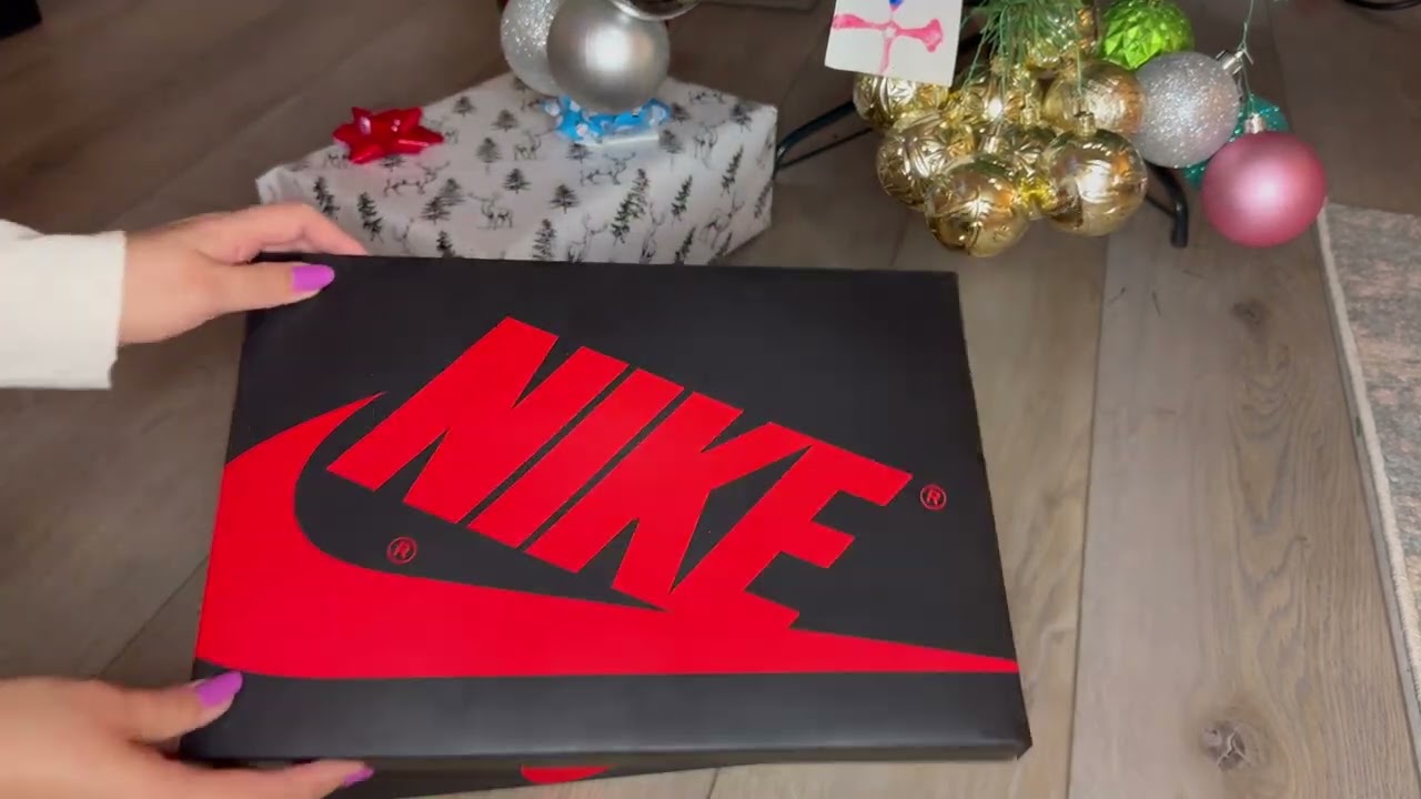 AIR JORDAN 1 RETRO HIGH OG BLEACHED CORAL UNBOXING