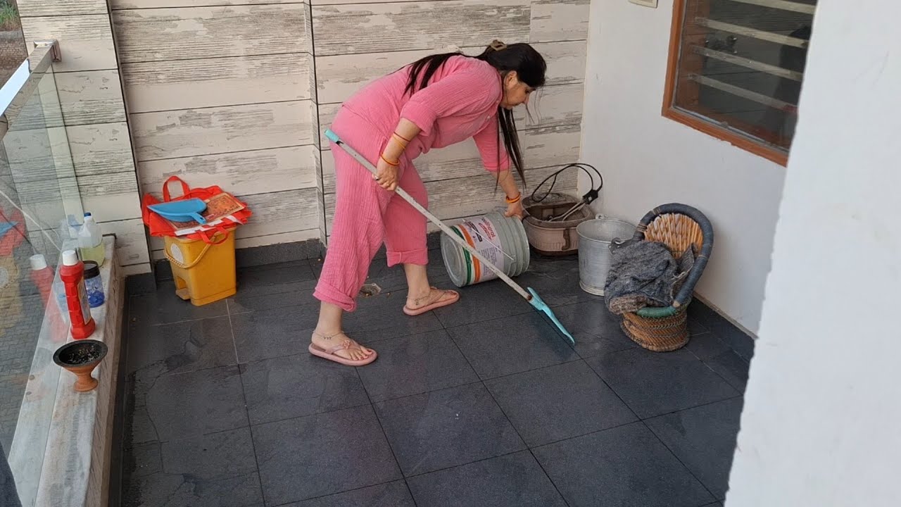 💁इन छोटी-छोटी आदतों की वजह से पूरे घर को शीशे की तरह चमकाती हूं 🤷 indian mom busy morning routine 💕