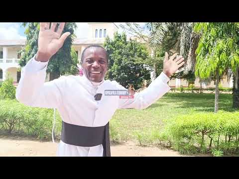 SALAMU ZA PASAKA KWA LUGHA MBALIMBALI Waseminari Kipalapala