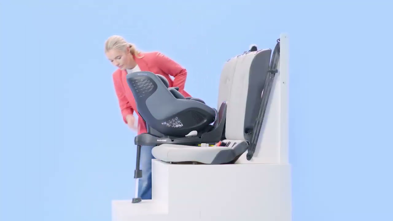 Как установить автокресло Maxi-Cosi Mica 360 Pro видео обзор