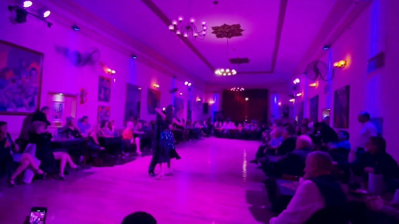 Virginia Vasconi y Juan Cupini - "No Nos Veremos Nunca"- Milonga Sans Souci 18/06/2022 - 1/3