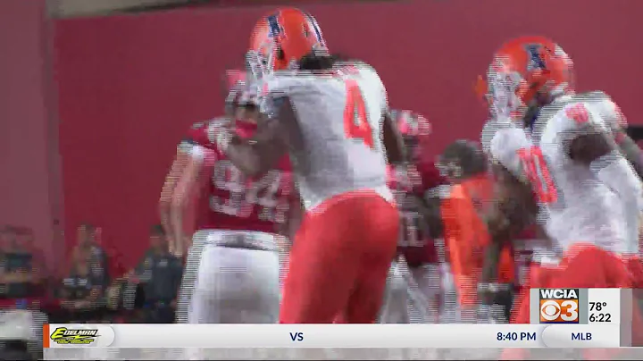 Illini defensive lineman Johnny Newton stepped up ...