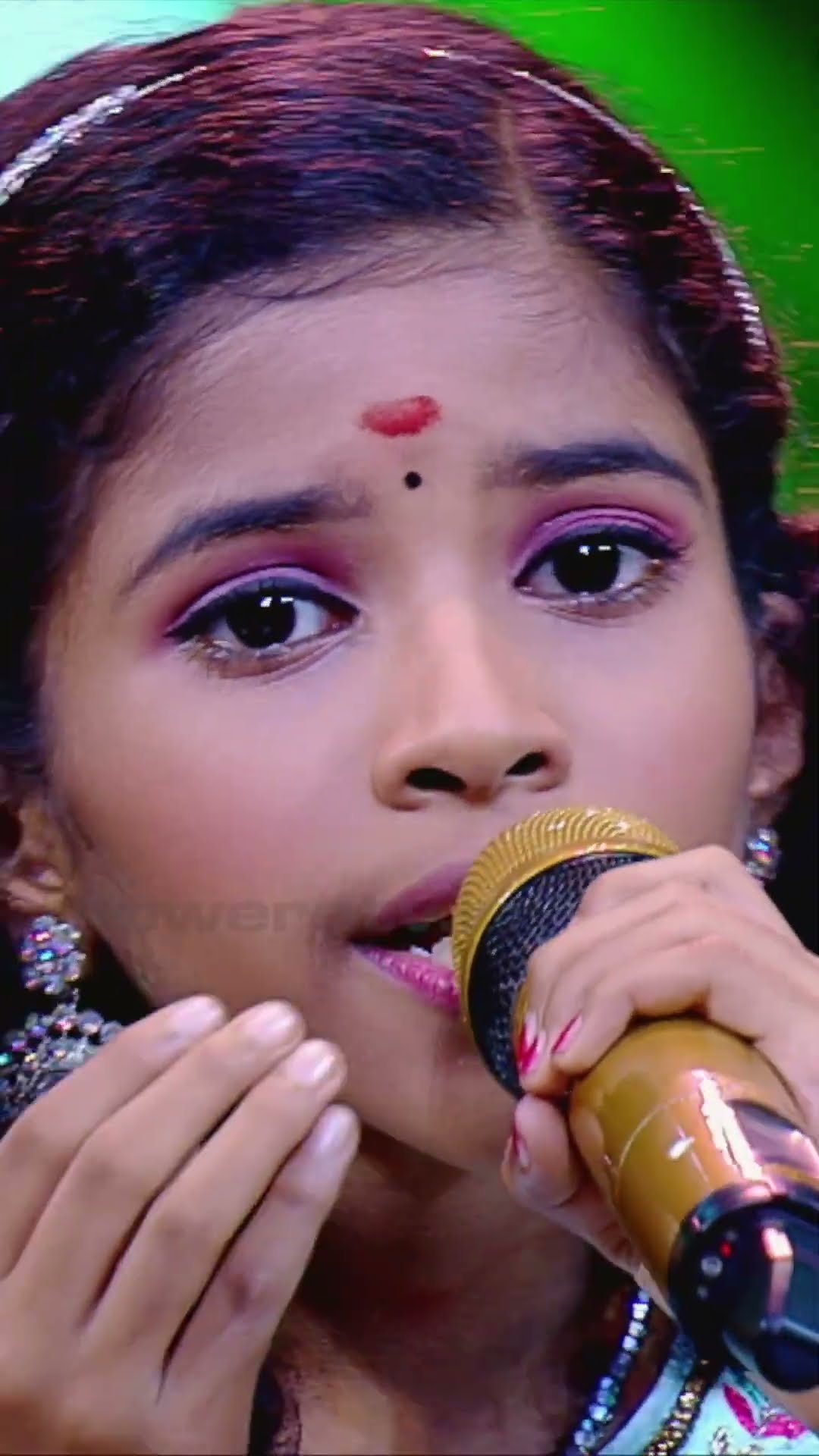 പാട്ടിന്റെ തേരിൽ മികവോടെ സൂര്യഗായത്രി മുന്നോട്ട് ?