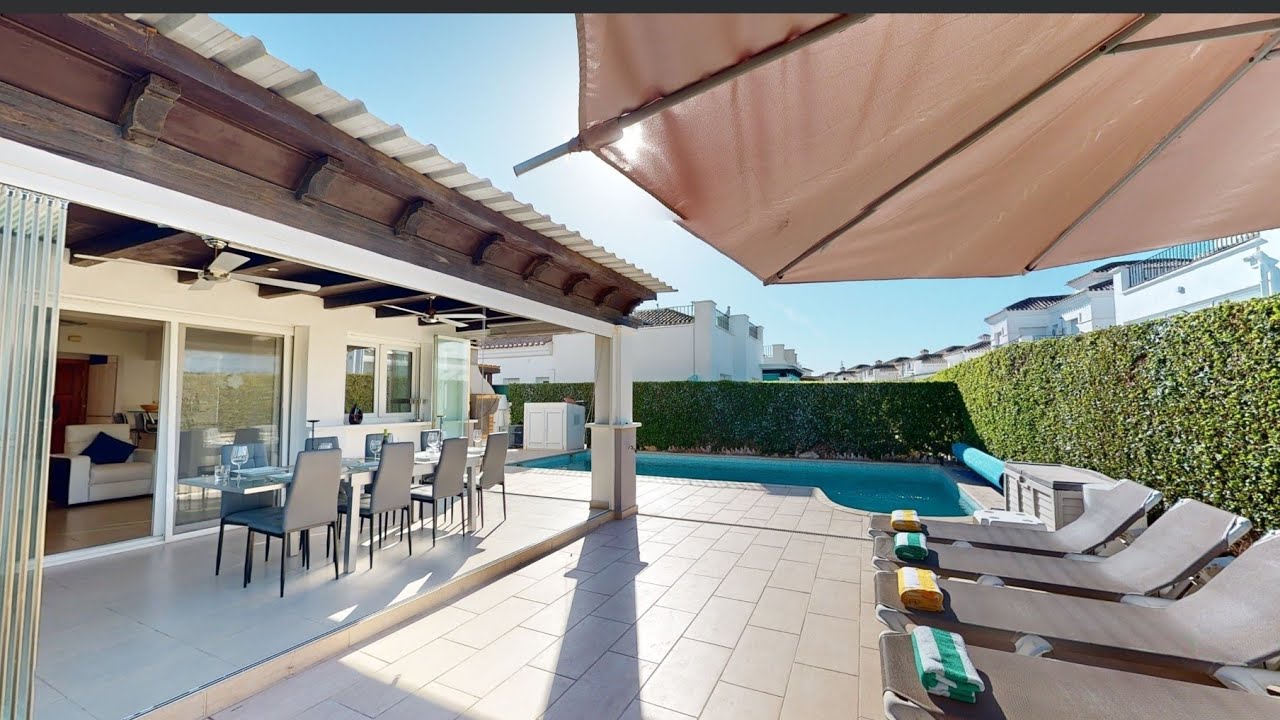 La Torre Golf Resort completely refurbed 3/4 Bed 3 Bath Villa - the best ever to market? 425000€ 4K