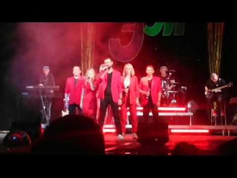 Дворец культуры курчатов. Шоу со скрипкой из москвы. Концерт энергия твоего megadanceтела 2004. Концертная программа. Видео концерт в кронштадте сегодня кто пел.