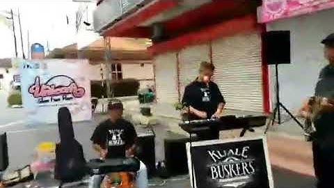 kuale buskers- Free Car Day in Kuala Kangsar