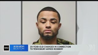 Lowell man arrested in Tewksbury convenience store armed robbery