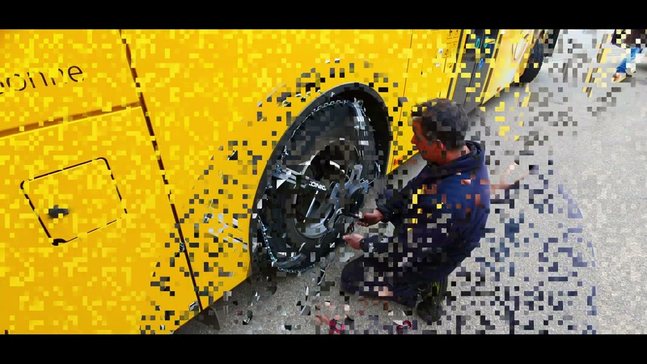 Montage chaines à neige koenig sur bus de ligne