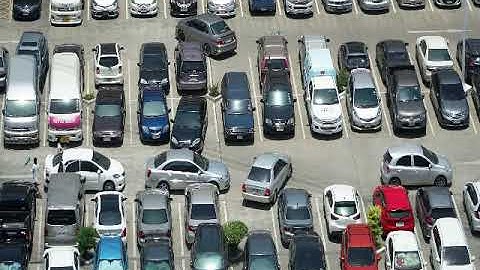 Automatic Available Parking Slot Detection using OpenCV and Python