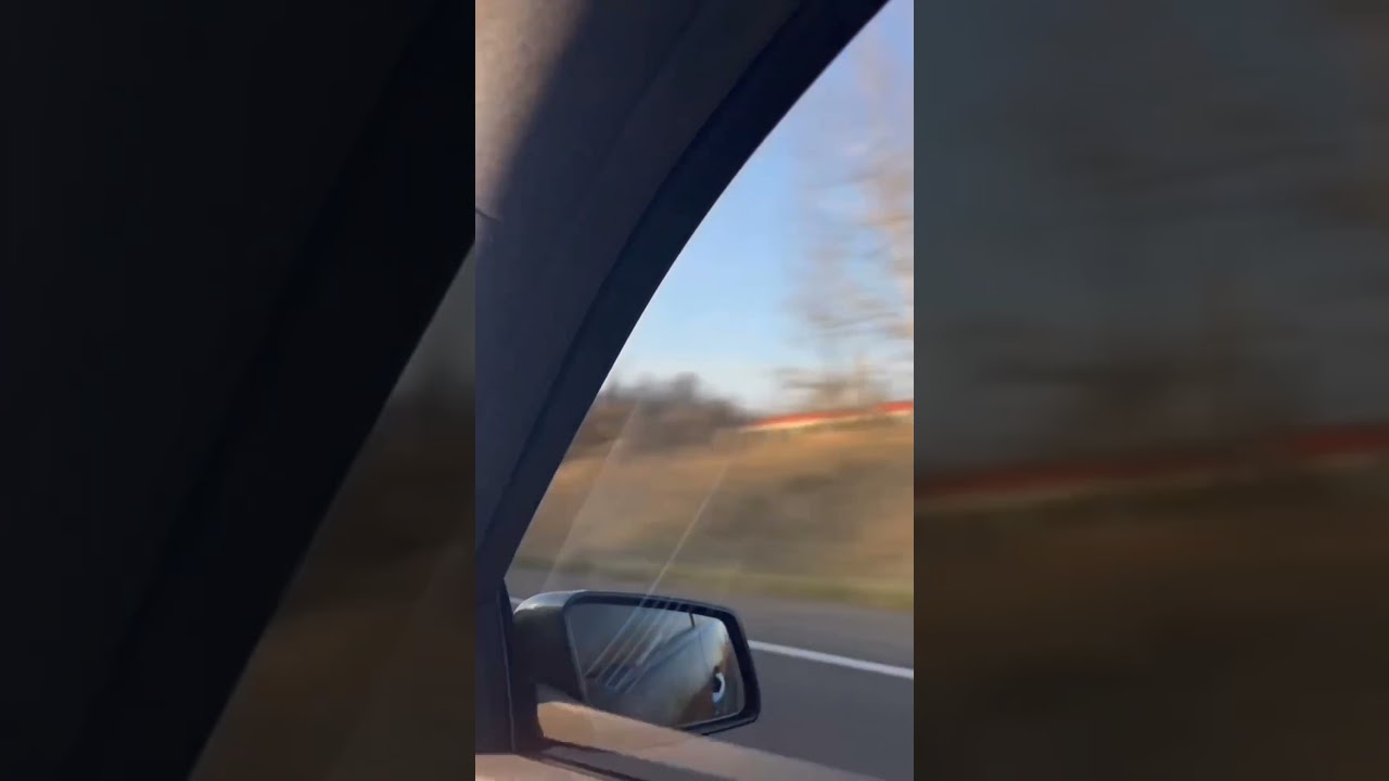 Mercedes vs Train racing at 308 km/h !!! 