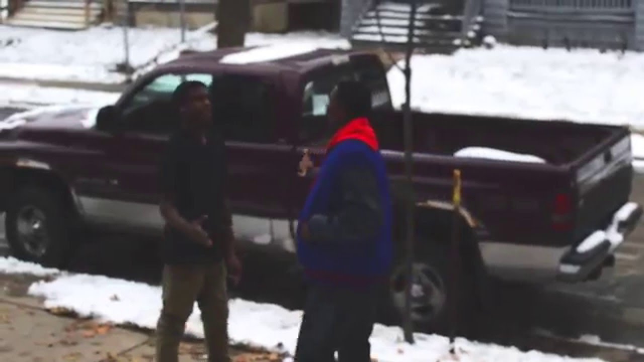 Mira RELL CA$H GIVING BACK en YouTube Mira RELL CA$H GIVING BACK en YouTube