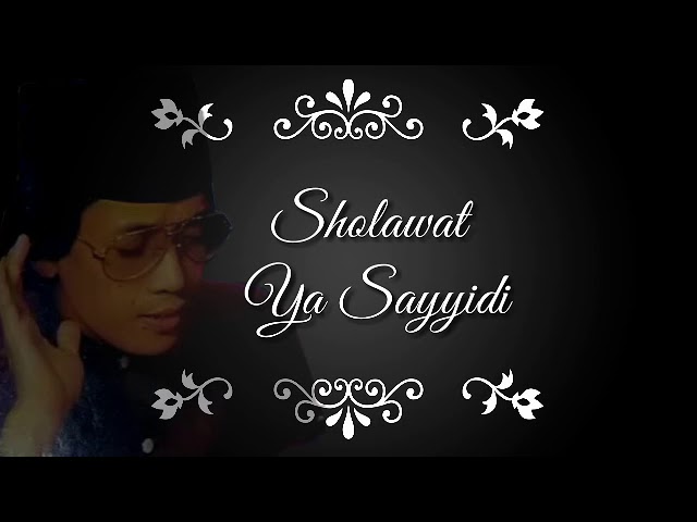 Indah nya alunan Sholawat KH Muammar ZA Tahun 1995 (Ya Sayyidi) class=