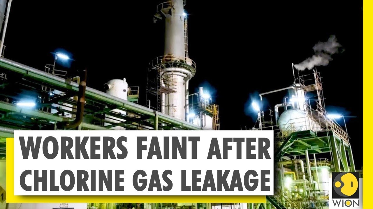 Karachi 12 workers faint after chlorine gas leakage at Engro Polymer & Chemical Ltd YouTube