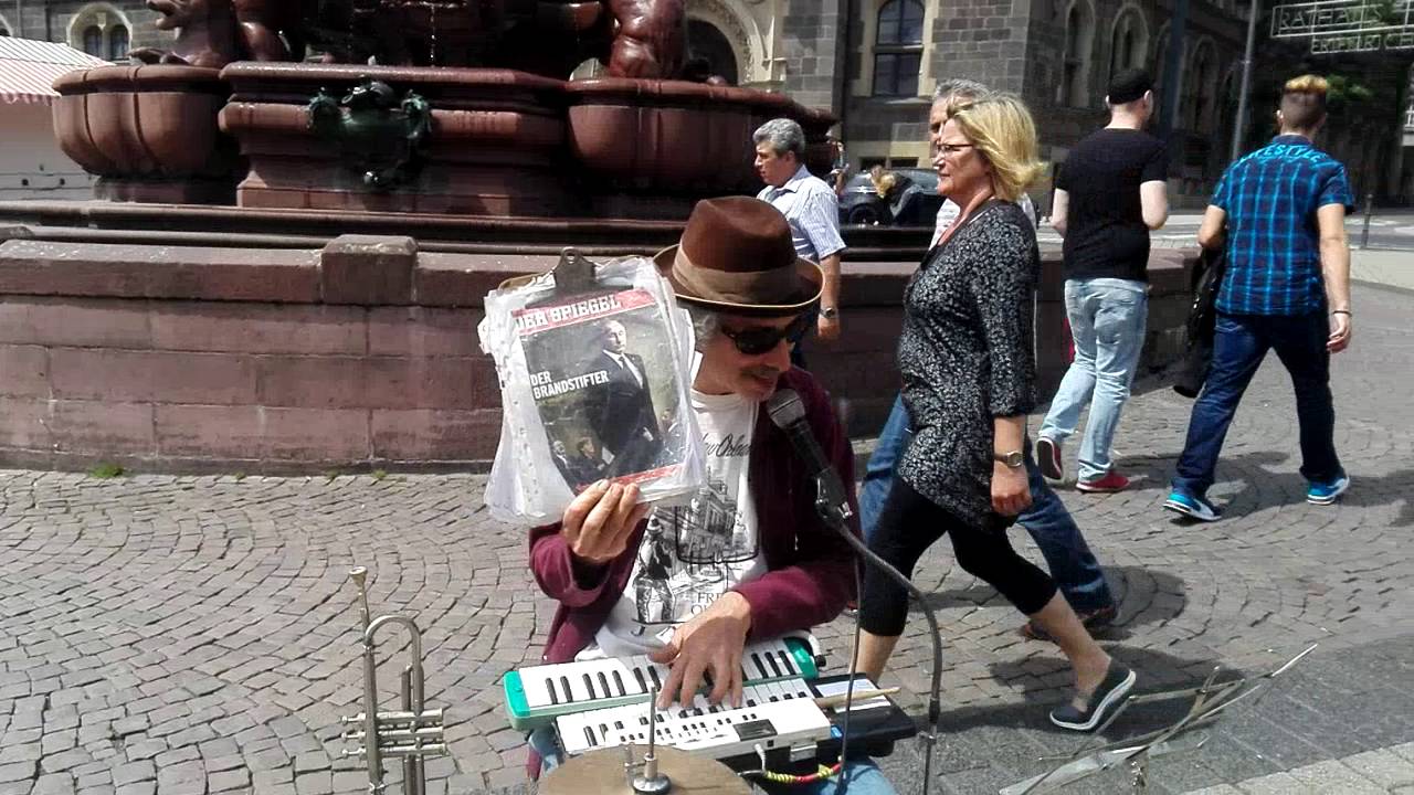 Немецкая песня про Путина и прочих. Без перевода. - YouTube