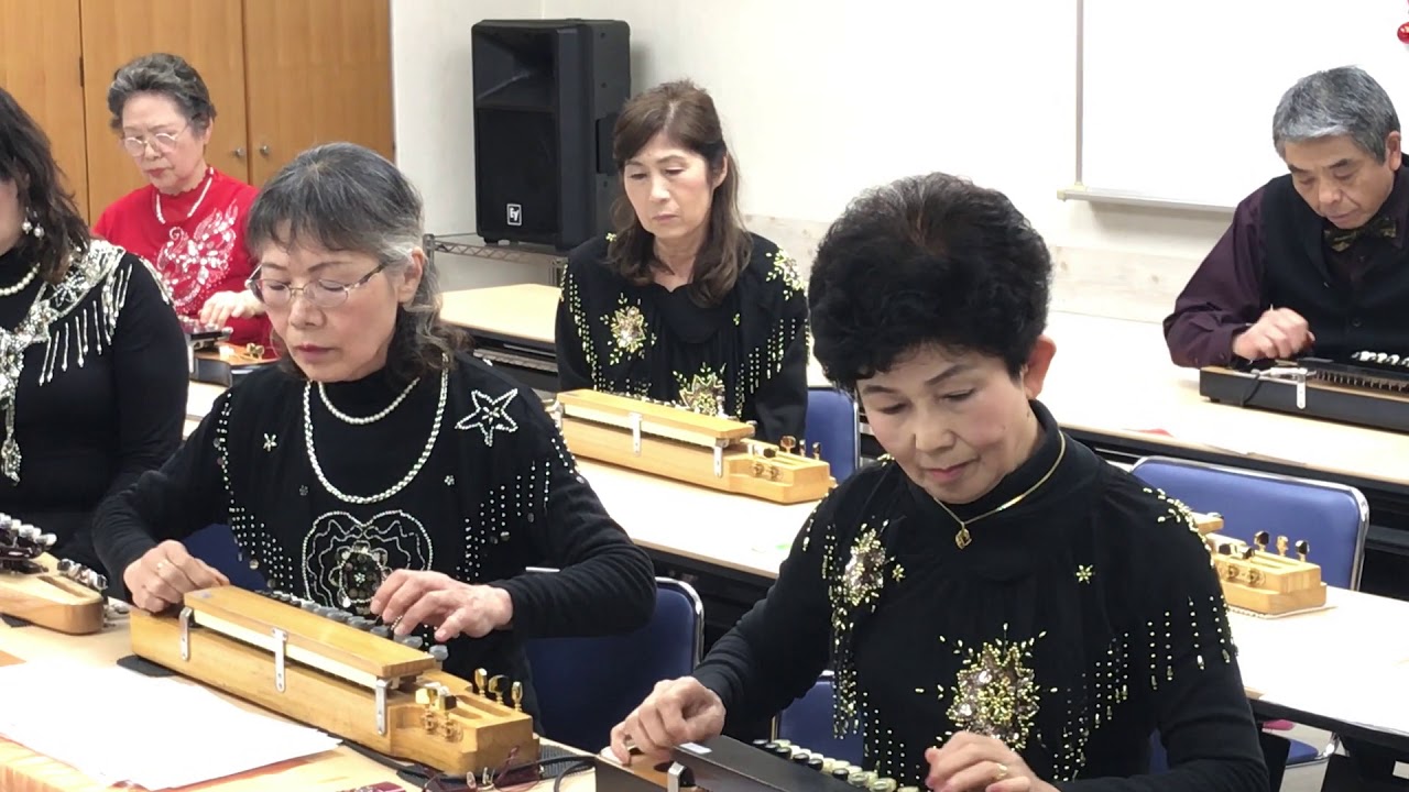 Samui Asa (寒い朝), Taishogoto (大正琴) by Hummingbird (ハミングバード)