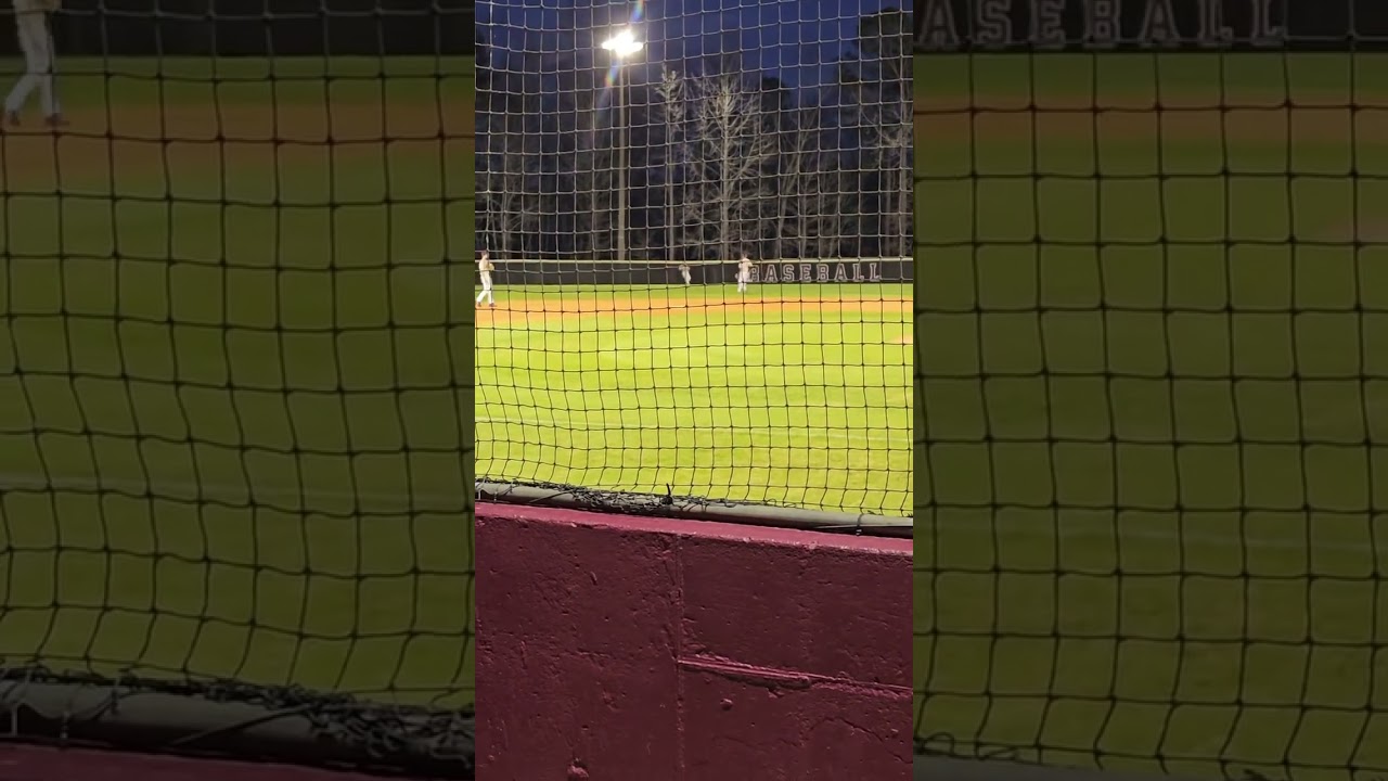 Best 14 year old baseball player in world makes it look easy 6’3 185 Dexter McCleon homerun on JV