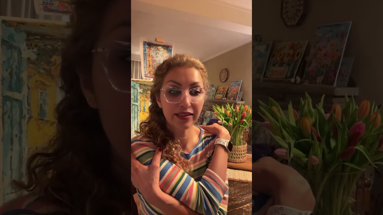 با نا امیدی این روزها چه کنیم ؟ V-hug