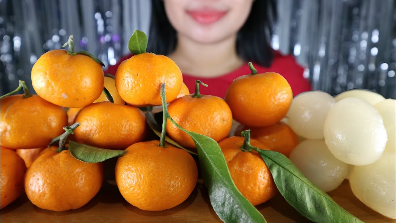 fresh orange (jeruk) + rambutan (mukbang) - YouTube