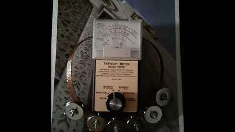 Trifield Meter Measuring In Office Kettering, Ohio 8-31-2018