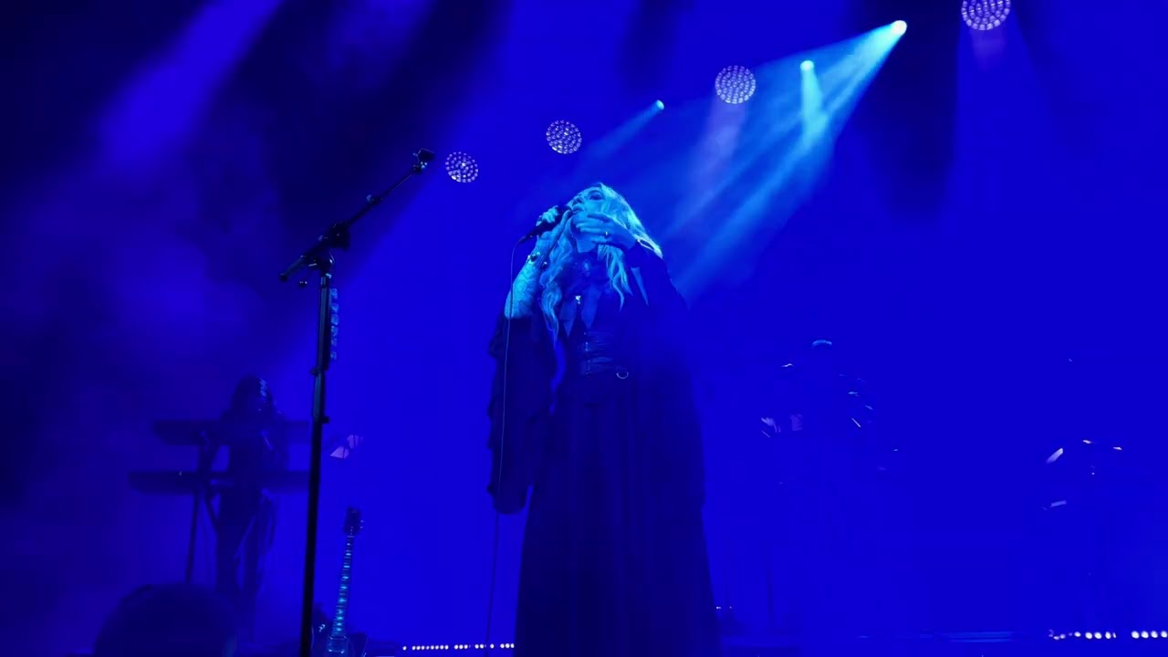 Eivør - Jarðartrá (Fållan - Stockholm 26/10/2025)