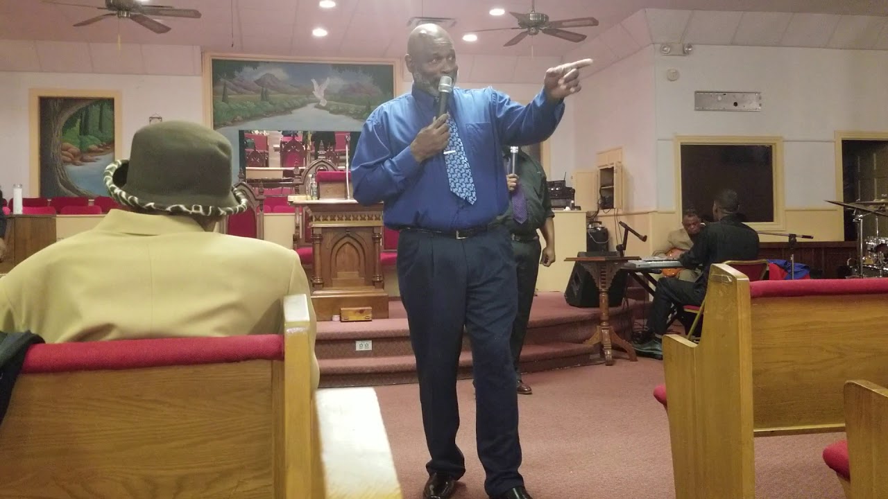 Brother Craig Lee at it again Edgefield B.C in Cheneyville, La YouTube