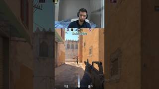 bro is helping #cs2moments #cs2clips #cs2 #csgo #cs2clutch #cs2faceit #cs2dust2