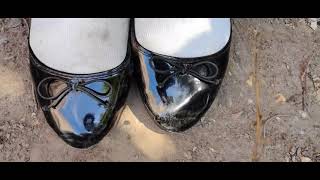 Black Patent Flats Rough Shoeplay.
