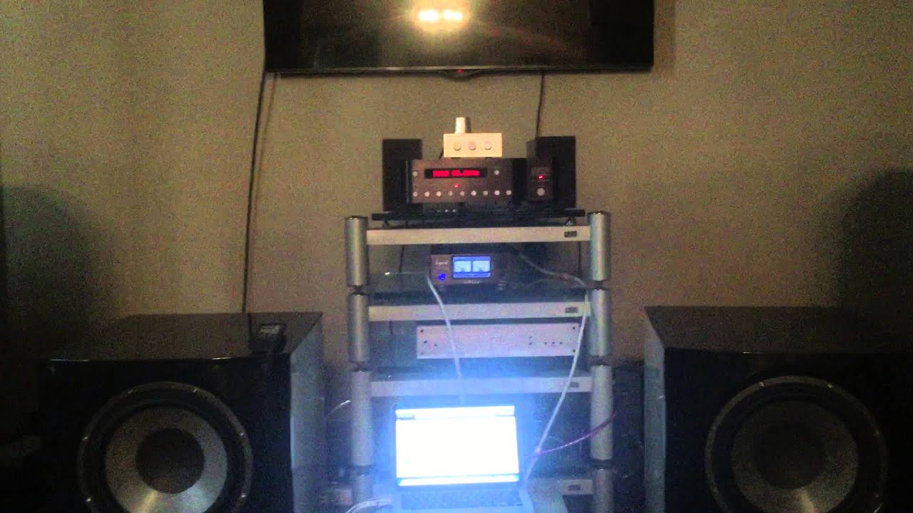 Ребекка на чистый айфон без внешнего микрофона - YouTube