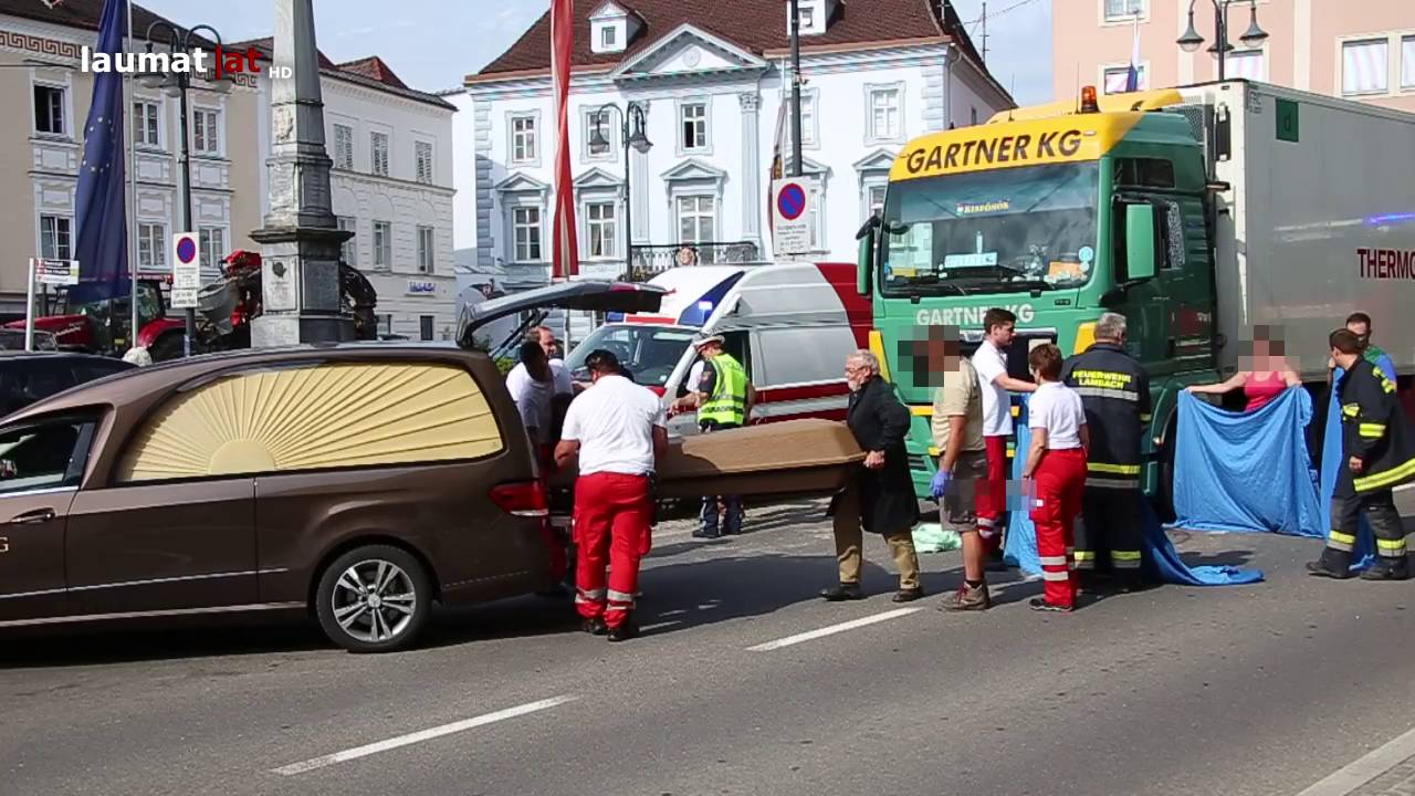 Fußgänger in Lambach von LKW überrollt und getötet YouTube