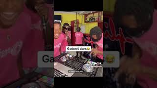 Dj Roxx Team Vibe animatè piman men dans lan anbèt💻😂😂