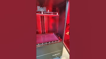 biggest resin printer of Formnext - visiting Photocentric @Formnext 2022