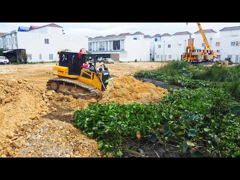 Wow! Incredible new landfill Operator Using Dozer C3 Moving Dirt fill Pond & Dump Trucks 25Ton