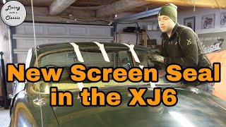 Removing and Installing a Windscreen at Home