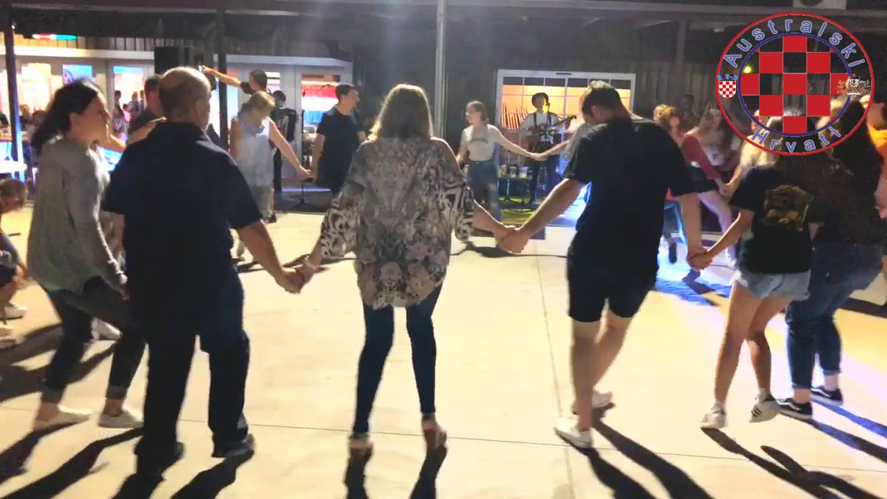 Pajdaši - Kolo suve šljive i orasi