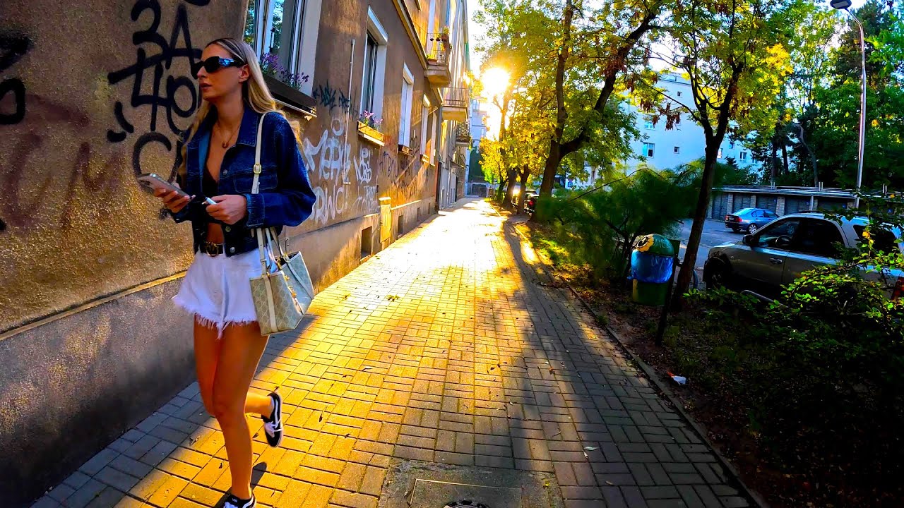 🇵🇱 Poland City Walk - Residential District, Warsaw | 4K Sights & Sounds