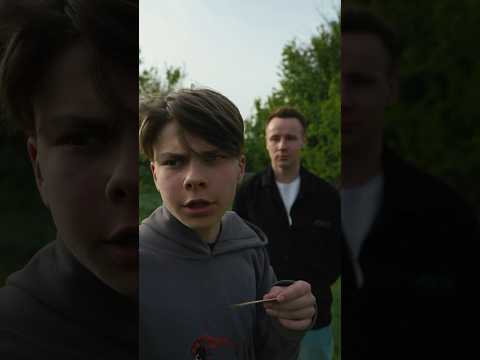 РУССКИЕ: ВЫПОЛНЯЮТ ПРАВДА ИЛИ ДЕЙСТВИЕ! ПОТЕРЯЛИ РОДСТВЕННИКОВ #shorts