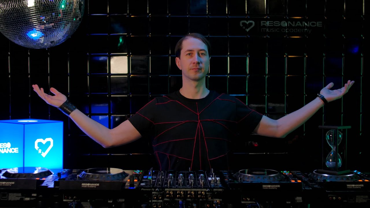 Ewan Rill Live Resonance Music Academy 20.01.2022 NEOS KOSMOS 049 Progressive House DJ mix