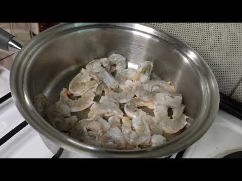 Camarones al ajillo