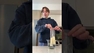 Making strawberry lemon cracking popsicles #shorts