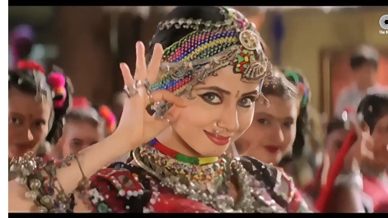 "Chamma Chamma: 90's Item Song | China Gate | Urmila Matondkar | Alka Yagnik | Full HD Video"