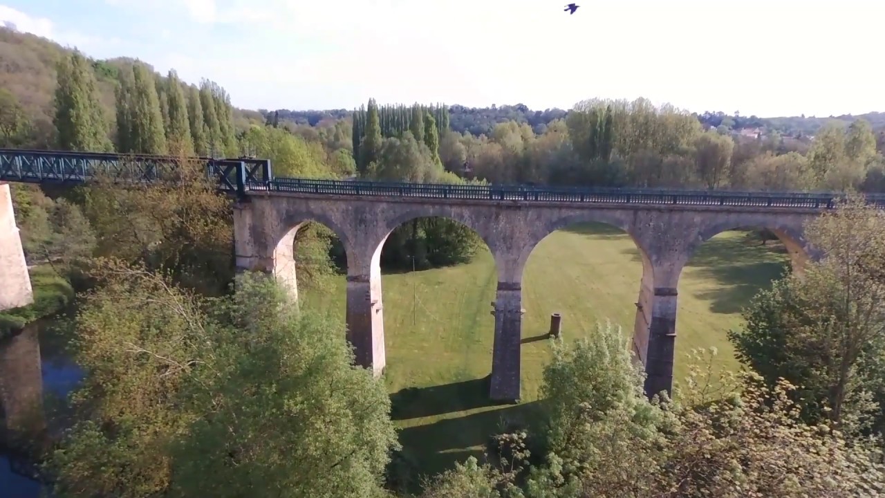 Saint-Benoit au fil de l'eau