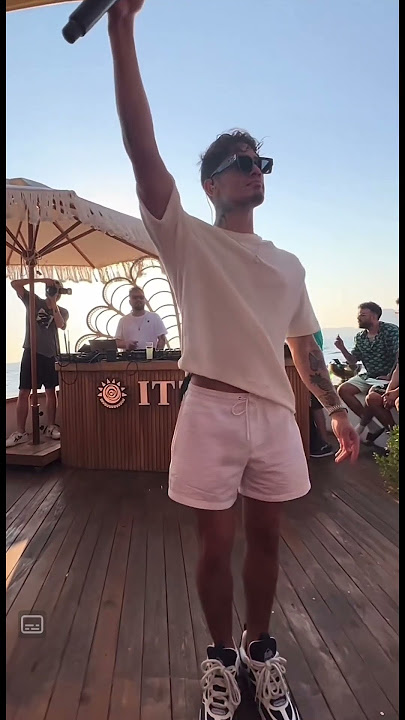 Çakal hayran kalıcan#viral #çakal #oncesaid #keşfetedüş #shorts