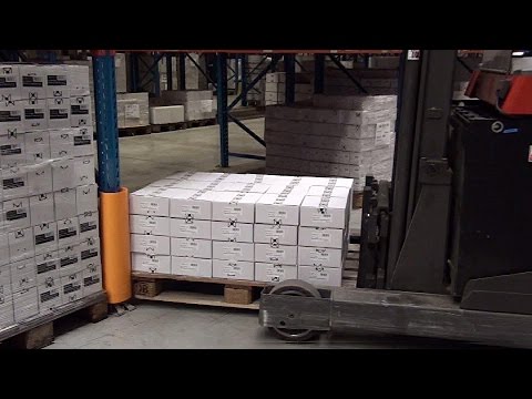 Product video thumbnail