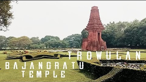 getting to know cultural historical heritage from an early age...the Bajang Ratu Temple site