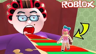 Roblox: ESCAPE GRANDMA'S HOUSE!!!