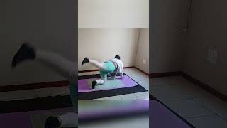 Side Glute Burn 🍑 Grow Wider Hips at Home #shorts