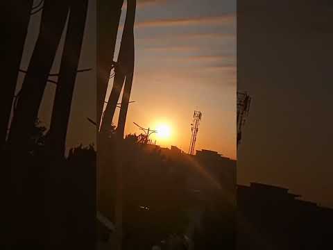 صباح الخير للجميع نبدأ يومنا مع شروق الشمس