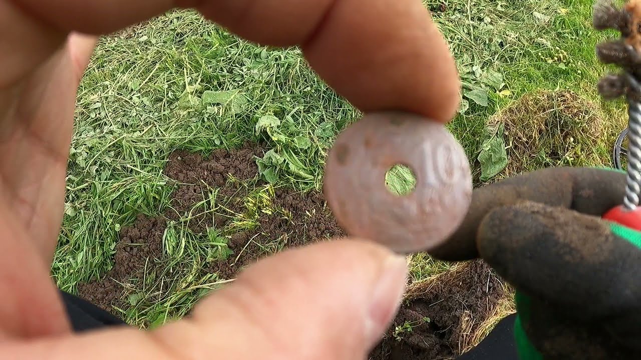 KayIp hazineden Gumuş yuzuk ve tarihi paralar 1Bölum.In search of silver rings  Episode 1.