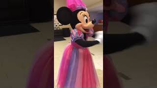 When Princess Minnie & Pirate Mickey Used To Meet The Dland Hotel During Halloween Time In 2017