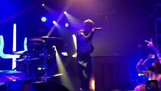 Twenty One Pilots “Choker” live at the Troubadour￼ in West Hollywood ￼- TAKEØVER TOUR